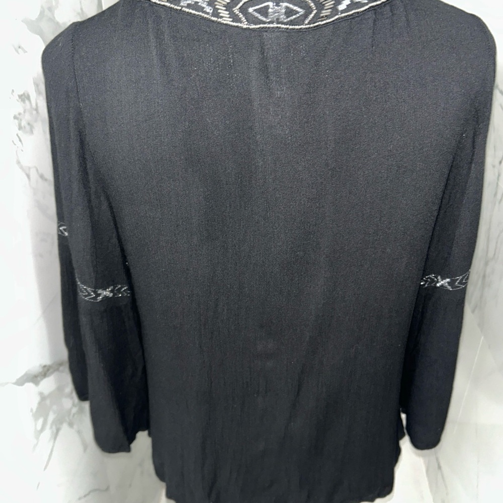 Design Lab Lord Taylor metallic beading and embroidered Tunic Top Sz Medium - Picture 3 of 8